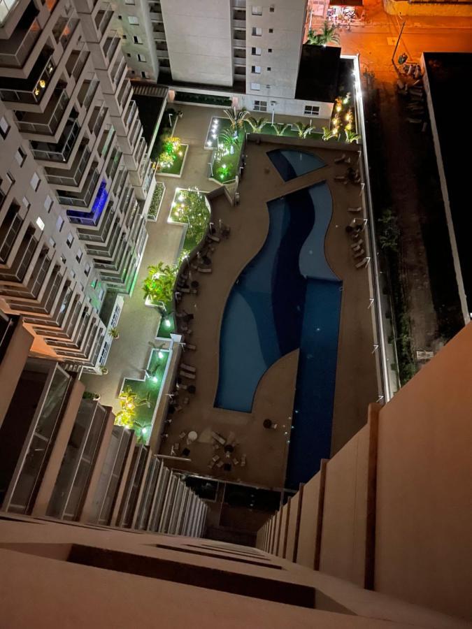Lazer De Resort A Poucos Passos Da Praia Guarujá Exterior foto
